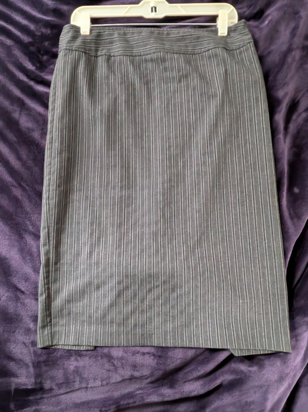 Candie's Gray Pinstriped Pencil Skirt